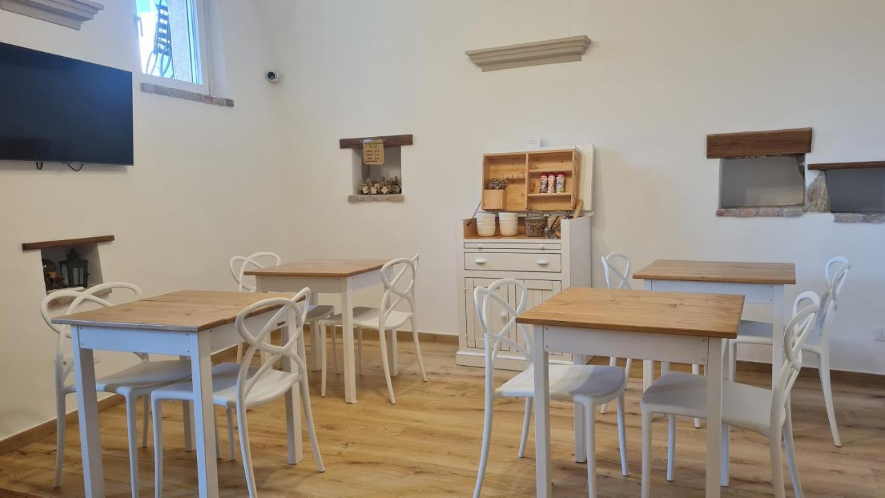 Federico II - Rooms And Breakfast Борджо Вереци Екстериор снимка