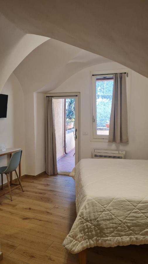 Federico II - Rooms And Breakfast Борджо Вереци Екстериор снимка