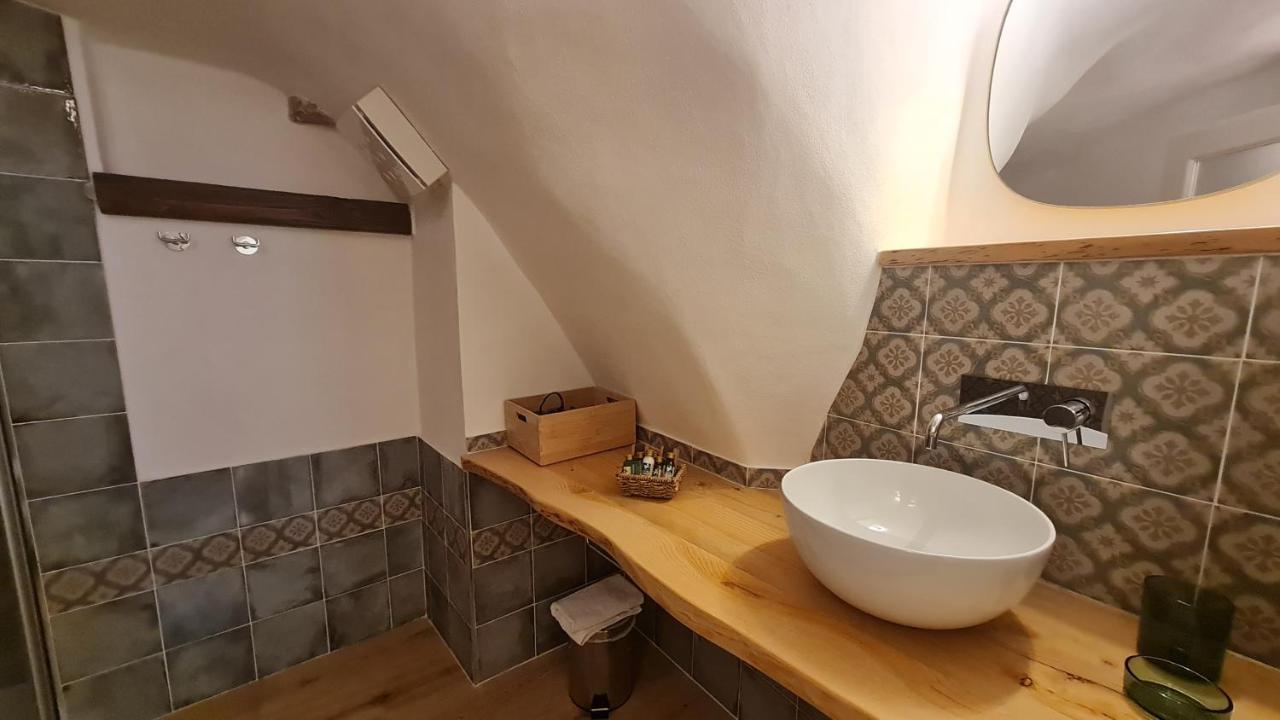 Federico II - Rooms And Breakfast Борджо Вереци Екстериор снимка